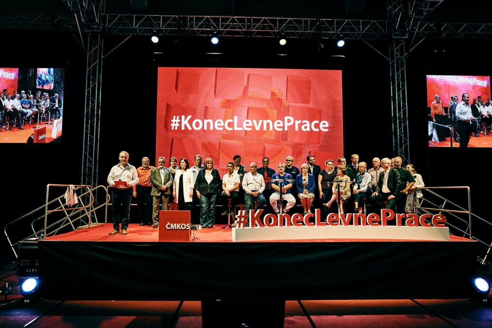 #KonecLevnePrace